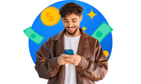 Hombre emocionada revisando su información en su celular